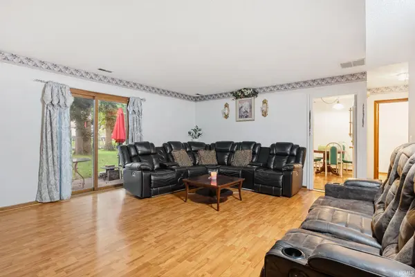 6610 Owl Tree PL, Fort Wayne, IN 46825