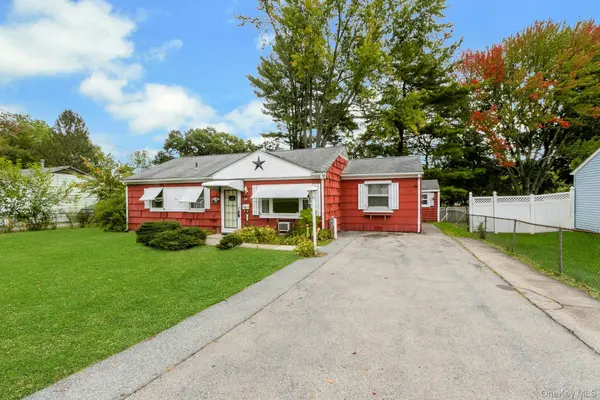 158 Violet AVE, Poughkeepsie, NY 12601