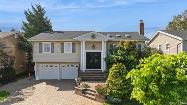 1650 James ST, Merrick, NY 11566