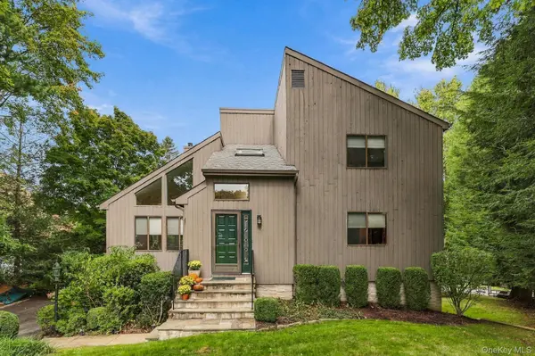 92 Mitchell RD, Somers, NY 10589