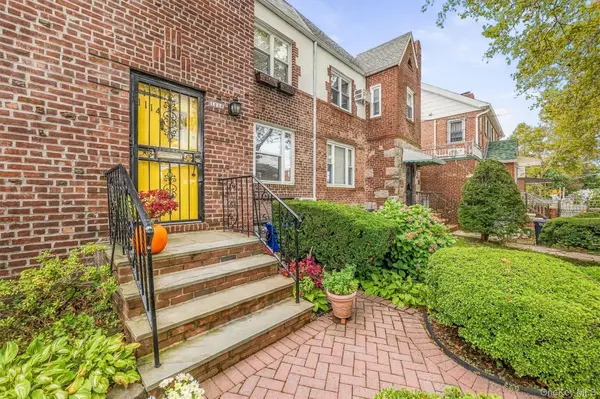 1114 Mace AVE, Bronx, NY 10469
