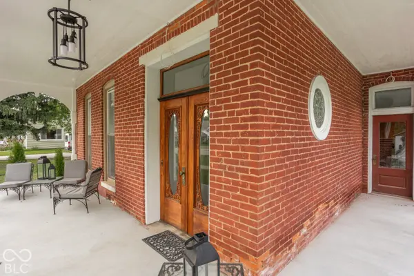 300 S Market ST, Thorntown, IN 46071