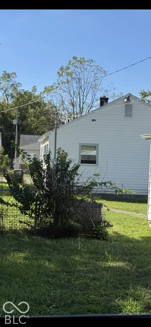 3204 S Vine, Muncie, IN 47302