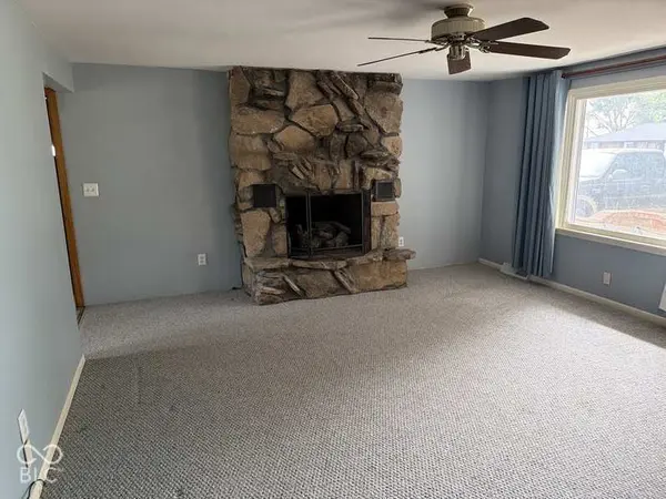 1122 Charles ST, Taylorsville, IN 47280