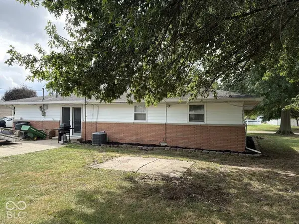 1122 Charles ST, Taylorsville, IN 47280