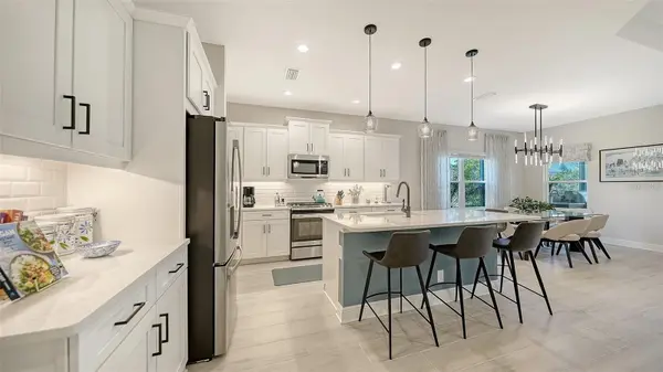 2550 WILD CHERRY PATH, Sarasota, FL 34240