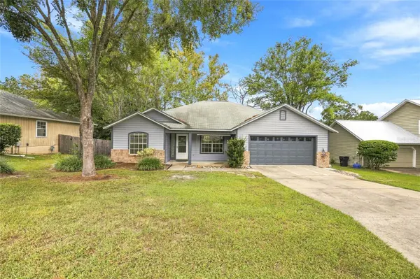 8630 NW 35TH RD, Gainesville, FL 32606