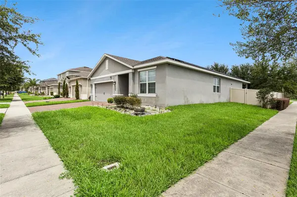 260 WHIRLAWAY DR, Davenport, FL 33837