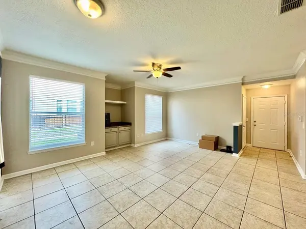 17942 VILLA CREEK DR #17942, Tampa, FL 33647