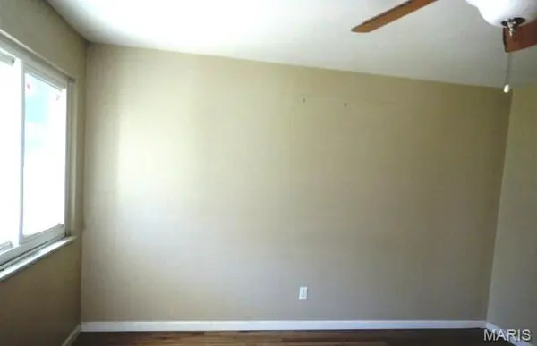 13 Barto DR, Calverton Park, MO 63135