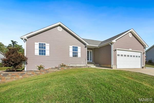 603 Meadow Oaks DR, St Clair, MO 63077