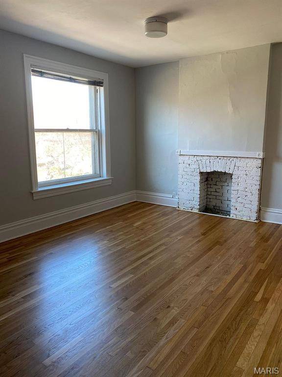 3808 Flad AVE #A, Second Floor, St Louis, MO 63110