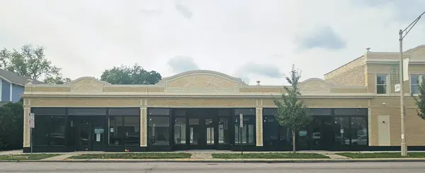 105 S RIDGELAND AVE, Oak Park, IL 60302