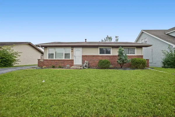 4121 Indian Hill DR, Country Club Hills, IL 60478