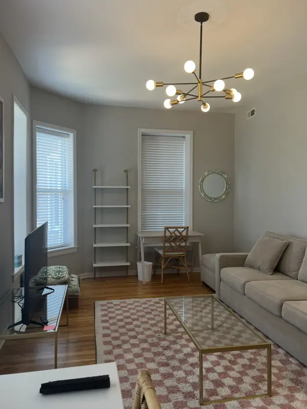 2638 N Orchard ST #2F, Chicago, IL 60614