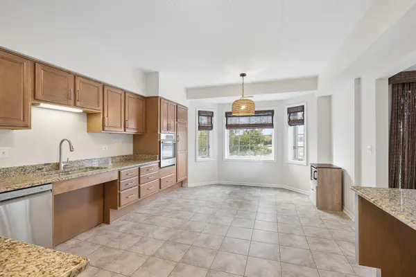 14130 Sheffield DR #203, Homer Glen, IL 60491