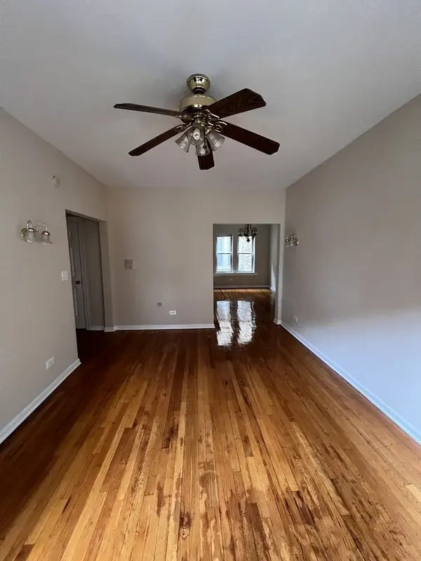 1345 W Touhy AVE #2S, Chicago, IL 60626
