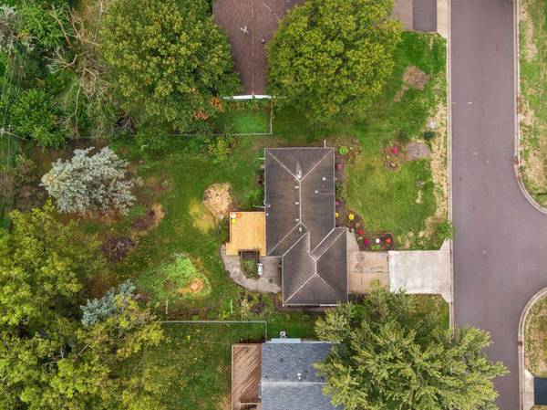 2501 80th AVE N, Brooklyn Park, MN 55444