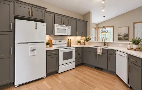 8556 Adair CIR N, Brooklyn Park, MN 55443
