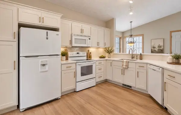 8556 Adair CIR N, Brooklyn Park, MN 55443
