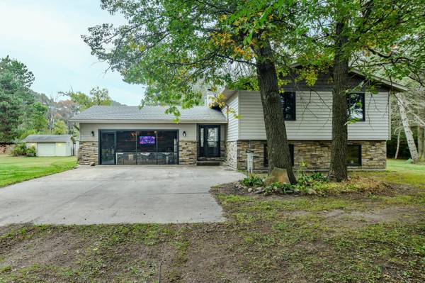 7489 125th AVE, Clear Lake, MN 55319