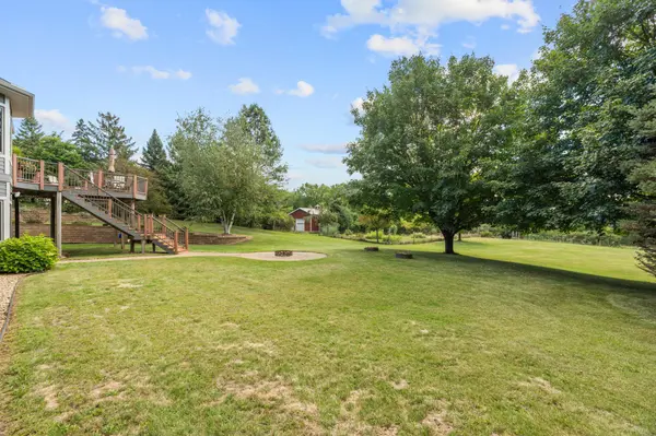 1006 105th ST W, Inver Grove Heights, MN 55077