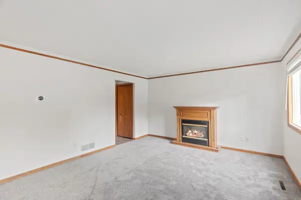 14360 Princeton AVE, Savage, MN 55378
