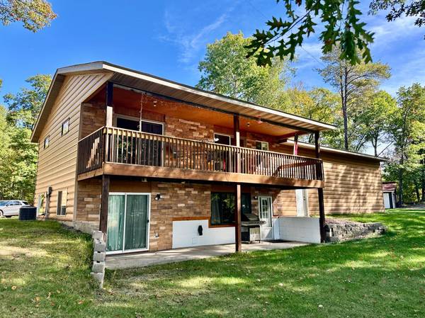 29289 Surfland RD, Merrifield, MN 56465