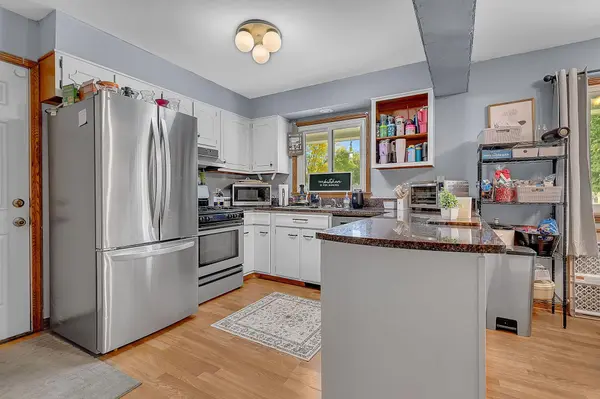 908 Brenda Lee DR, Saint Cloud, MN 56303