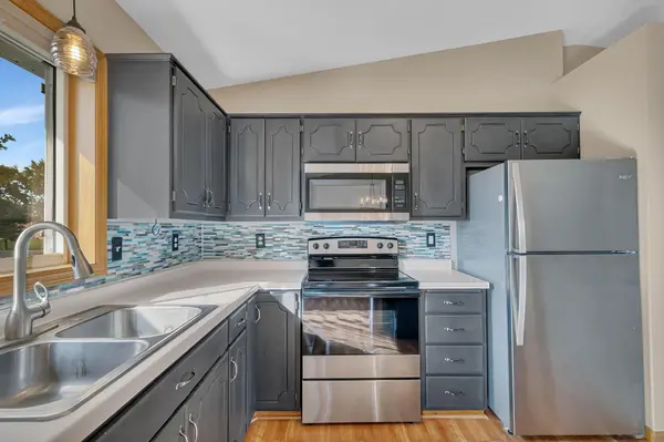 1104 E Able ST, Saint Joseph, MN 56374