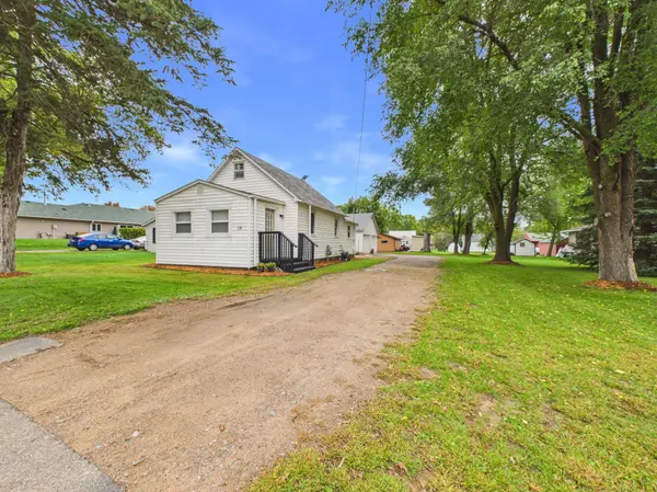 130 4th AVE S, Foley, MN 56329