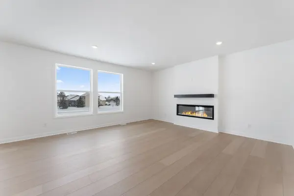 8595 Farmstead AVE NE, Monticello, MN 55362