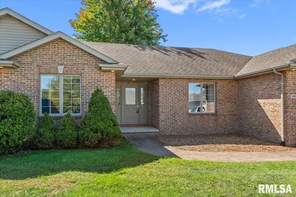 3508 Glengate DR, Springfield, IL 62711