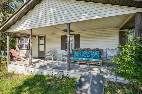 160 Ivy Ave, Crossville, TN 38555