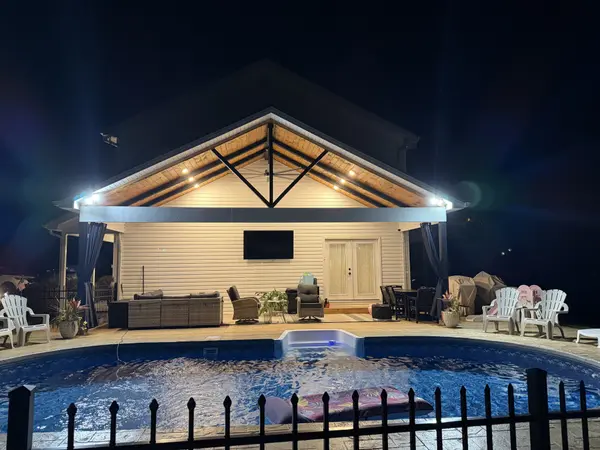 814 Kings Hills Blvd, Pigeon Forge, TN 37863