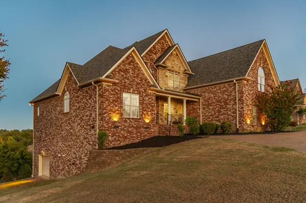 219 Hidden Harbour Dr, Mount Juliet, TN 37122