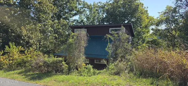 829 W Gold Dust Drive, Pigeon Forge, TN 37863