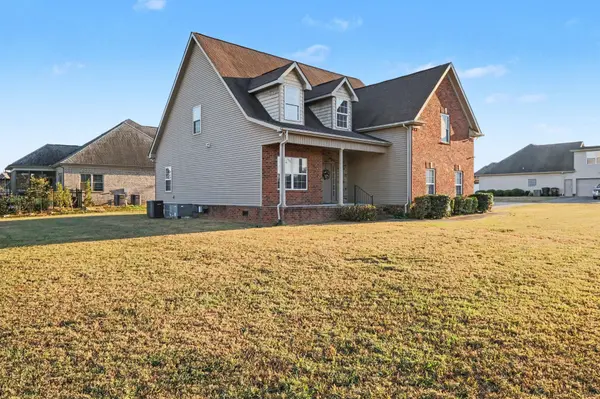 1804 Splash Pl, Murfreesboro, TN 37130