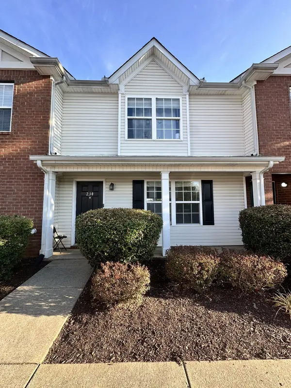 234 Arapaho Dr, Murfreesboro, TN 37128