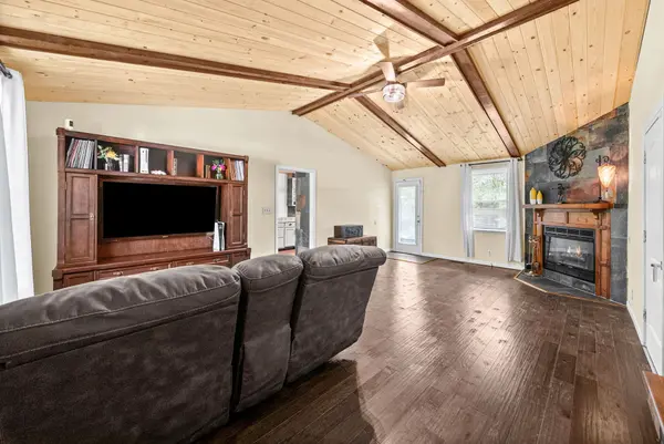 245 Millstone Cir, Clarksville, TN 37042