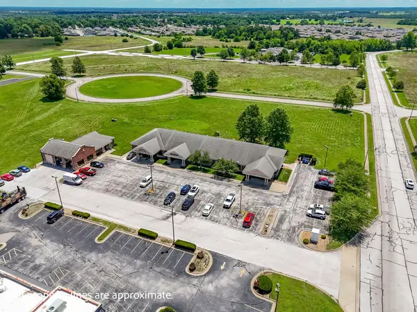 820 S Illinois AVE, Republic, MO 65738