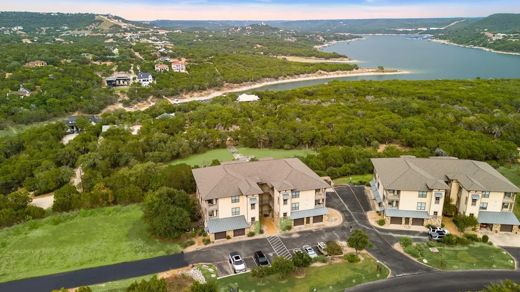 17800 Edgewood WAY #202, Jonestown, TX 78645