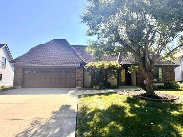 6719 Hauser DR, Shawnee, KS 66216