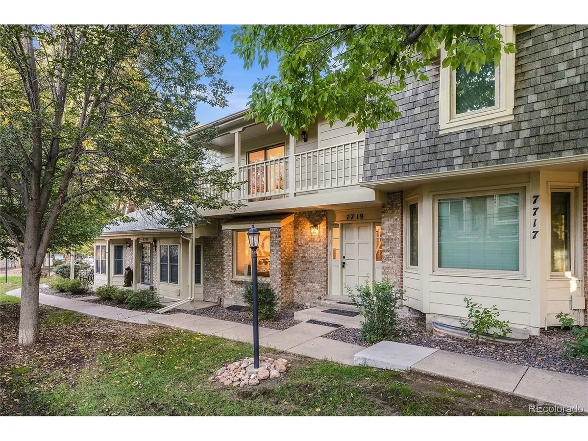 7719 S Cove, Centennial, CO 80122