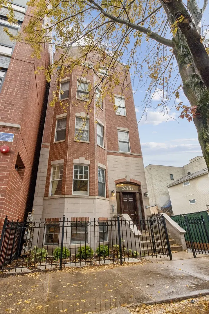3351 N Southport AVE #1, Chicago, IL 60657