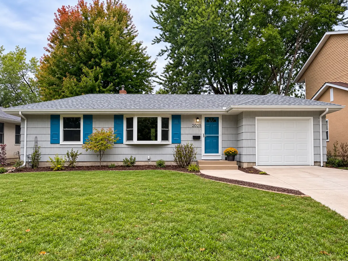 2025 Field AVE, Saint Paul, MN 55116