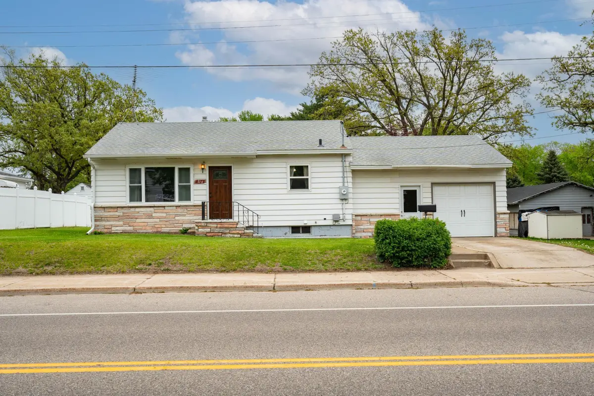 216 2nd AVE N, Waite Park, MN 56387