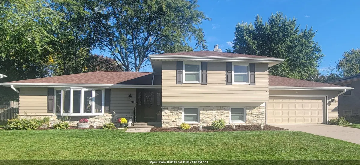 708 KENSINGTON RD, Neenah, WI 54956