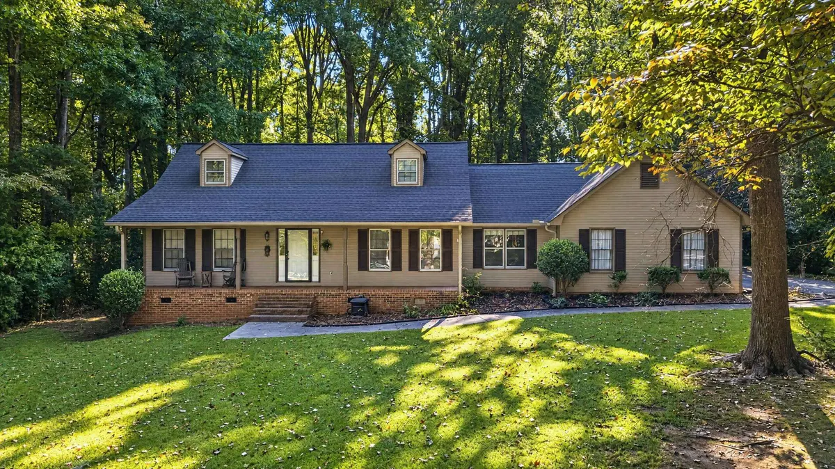 160 Chestnut Lake DR, Inman, SC 29349