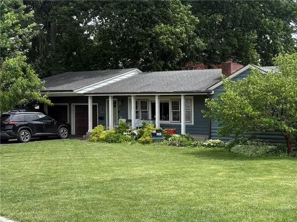 5211 W 65th PL, Prairie Village, KS 66202